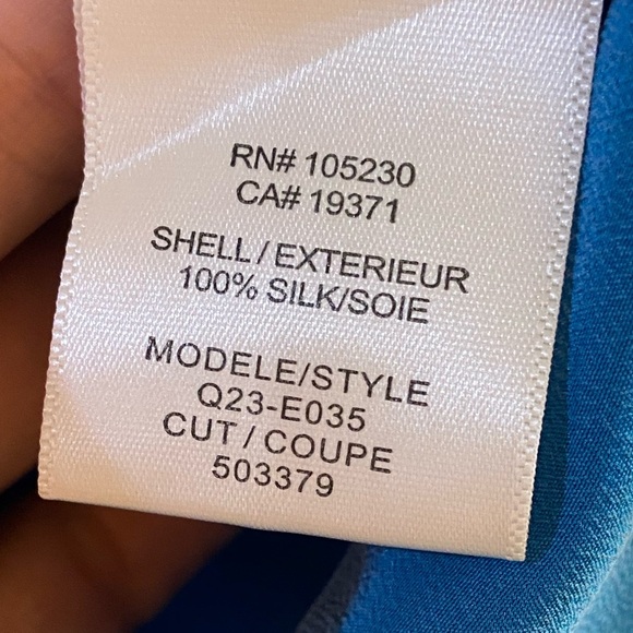 Equipment Femme silk blouse button front turquoise Medium - Picture 9 of 9